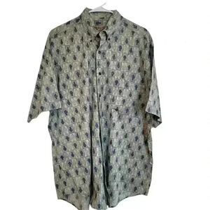 Woolrich Men's Gray/Blue Cotton Fish Print Button Down Short Sleeve Shirt